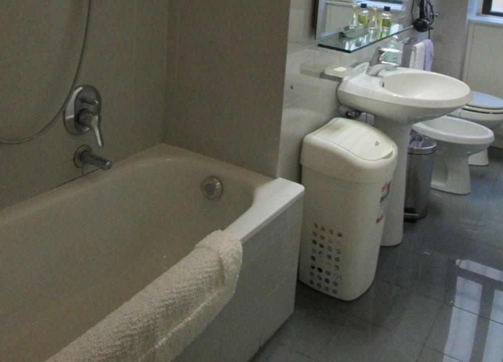 Doria Milano Bed and Breakfast Buitenkant foto