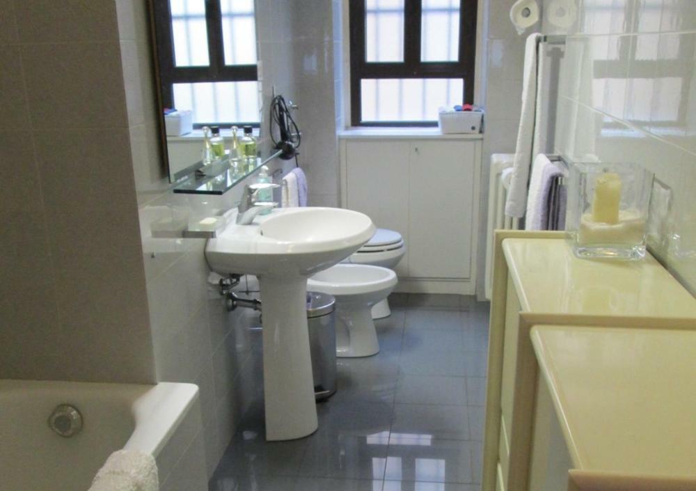 Doria Milano Bed and Breakfast Buitenkant foto